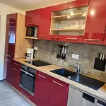 Apartament Regenbogen *